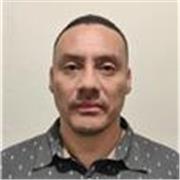 licenciado en Educacion Fisica, instructor certificado en Krav Maga, asesor en planes de entrenamiento personalizado