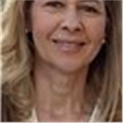 Profesora de infantil y primaria por Filología Inglesa, con experiencia en ambos niveles y en refuerzo general