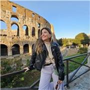 Ofrezco clases particulares de español, de forma flexible y adaptada al ritmo de aprendizaje de cada alumno y alumna.