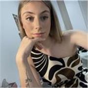 Alumna del Liceo Francés Molière, con un nivel de C1 en francés y B2 en inglés. 