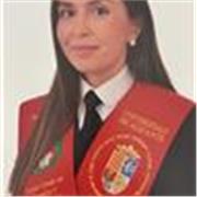 Estoy graduada en Derecho y Criminología y puedo impartir clases respecto a los dos ámbitos