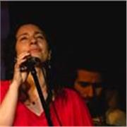 CANTO Y USOS DE LA VOZ HABLADA. Técnica vocal inspirada en el Método Funcional. REPERTORIO POPULAR:Rock, Pop, Folklore, Tango, etc