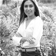 Mexikanische Spanischlehrerin bietet motivierenden Spanischunterricht für Jugendliche und Erwachsene online an.