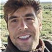 Ingeniero Industrial con más de 5 años de experiencia y vocación para la enseñanza