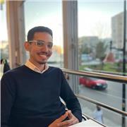 vous avez besoin d’un enseignant mathématique, je suis là ??