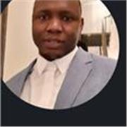 Me defino como una persona responsable, paciente y motivada, con ganas de ayudar a los estudiantes a mejorar su nivel de francés.