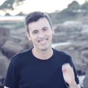 Profesor apto para todas las edades y niveles