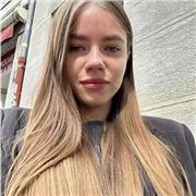 Apprenez le russe facilement avec un enseignement personnalisé pour tous les niveaux !