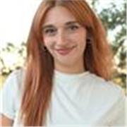 Graduada en educación primaria imparte clases de refuerzo en inglés para alumnado de Primaria