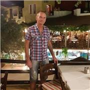 I give affordable and excellent English lessons