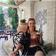 Nauczyciel języka angielskiego dla dzieci w wieku szkolnym