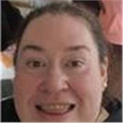 Profesora de español que abarca varios niveles y horarios