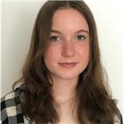 Fluent bilingual French tutor with grade 9 in GCSE French sat early, tutoring up to year 9