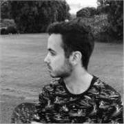 Empresa dedicaca a la formación en ámbitos como la comunicación, el márketing, el periodismo y la literatura