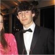 Ahora estudiante, 10 años viviendo en el extranjero (entre los países, EEUU) en colegios ingleses.
