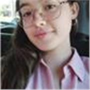 Soy María Gracia y ofrezco clases de inglés particulares y personalizadas, tanto presenciales como online. Cuento con certificado de C1 y experiencia previa. ¡Siempre estoy dispuesta a dar información sin ningún tipo de compromiso!