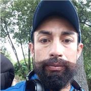 Profesor de tenis de campo, enseñanza y formación a iniciantes, intermedios y avanzados