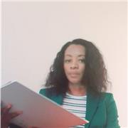 Dreisprachige Ingenieurin für Französisch-Lernhilfe