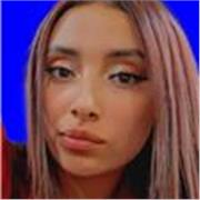 Profesora de lengua castellana que tiene experiencia con los niños y el desarrollo de clases