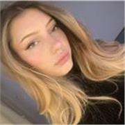 Offro lezioni private di inglese si ragazzi di medie/superiori 
anche FCE/CAE