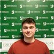 Studente di Ingegneria. Diplomato ad un Istituto Tecnico indirizzo informatica con votazione 100/100. Propone lezioni private in p
