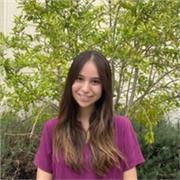 Clases de matemáticas y biología, estudiante del área del salud