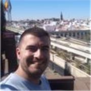 Doy clases de oratoria. He sido juez y organizador de debate académico