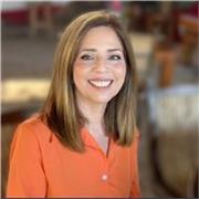 Profesora General Básica con Mención en Lenguaje