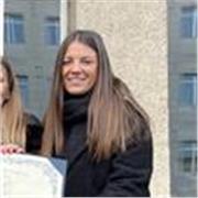 Insegnante con certificazione C1 offre lezioni per recupero materia o insegnamento a bambini