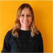 Profesora nativa de inglés y español, con mucha experiencia dando clases online a todos los niveles. Preparación de exámenes.