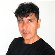 Profesor de Cine y diseño audiovisual, fotografía e historia de arte