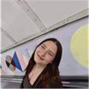 Laureata in Sicurezza Internazionale con certificazione IELTS livello C1 offre ripetizioni di inglese per studenti di tutte le età