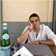 Studente di psicologia, appassionato di storia e letteratura