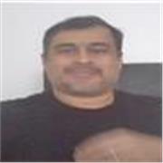 Professeur d'Espagnol natif. 
L'espagnol est ma langue maternelle, Je parle espagnol américain et je sais europeen