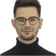 Clases de percusión (todos los instrumentos), música, coaching musical, y creatividad musical.