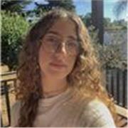 offro ripetizioni online a ragazzi e ragazze per migliorare le loro competenze in italiano 