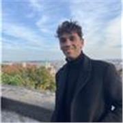 Laureato magistrale in Filosofia propone lezioni di filosofia a ragazzi e ragazze delle scuole superiori :)