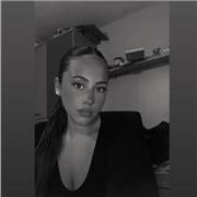 Soy una persona muy alegre, y una chica que le gustar poder enseñar a la gente, aplicando métodos de estudio más dinámicos y sencillos