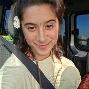 Acompañante y profesora en danza, expresión corporal y teatro