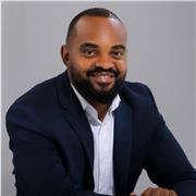 Business tutor providing foundations and reinforcement on business knowledge and entrepreneurship (Speak French and English)