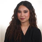 Fluent, Friendly & Professional English Coach — Helping You Speak with Confidence!