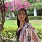 Profesora de Educación Física y monitora titulada en natación (todas las edades)