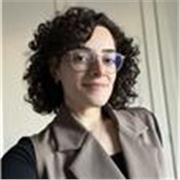 Laureata in filologia moderna con il massimo dei voti, disponibile ad aiutare chiunque abbia bisogno. Paziente e disponibile