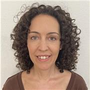 Licenciada en Biología y Graduada en Educación Primaria. Master en Educación Secundaria. Experiencia con distintos grupos de edad.