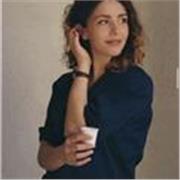 Laureata in Odontoiatria