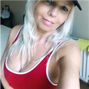 Dee