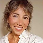 Profesora titulada en pintura hace mas de 5 años