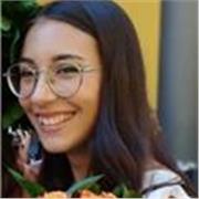 Neolaureata in lingue (inglese e tedesco) disponibile per ripetizioni, aiuto compiti di italiano, inglese e tedesco per ragazzi delle elementari, medie e prima e seconda superiore