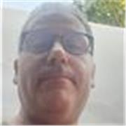 Clases para estudiantes de entre 10 y 13 años para reflexionar y aprender el arte del lenguaje y la comunicación