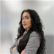 Profesional del deporte en entrenamientos personales y actividades dirigidas de todos los niveles y edades.